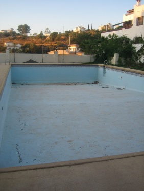 Piscina vacía